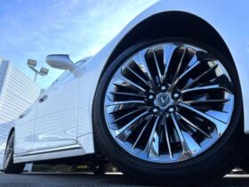 
									Lexus LS 500 Version L Pearl White 2018′ EX4SG full								
