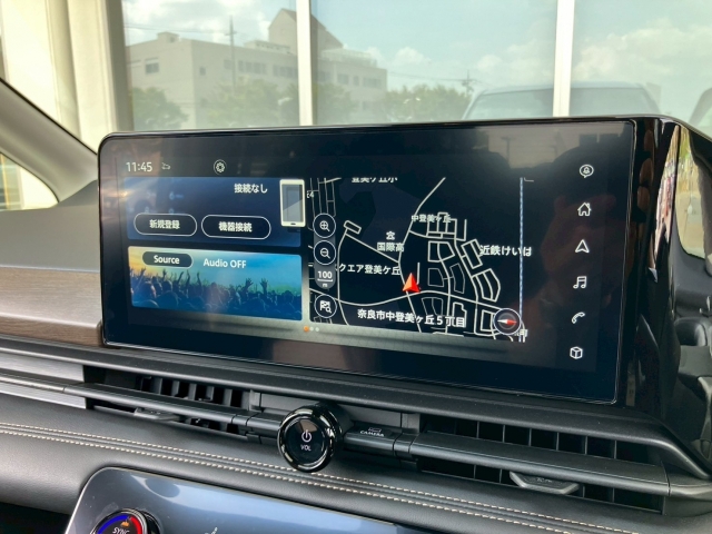 NISSAN Serena e-4ORCE Highway Star V Silver 2024′ EX5UW
