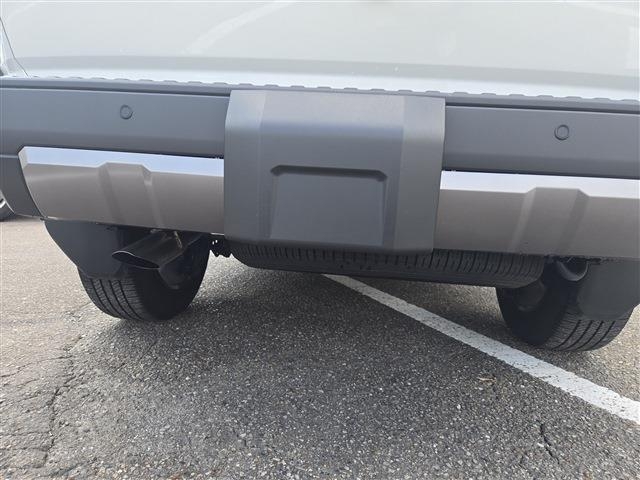 TOYOTA Land Cruiser Wagon ZX Pearl White 2024′ EX5VK