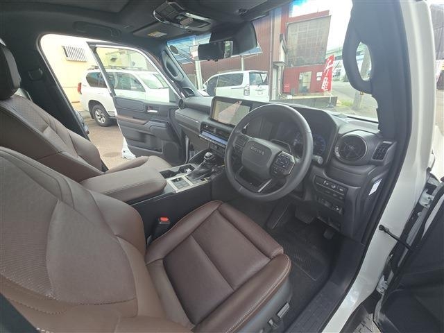 TOYOTA Land Cruiser Wagon ZX Pearl White 2024′ EX5VK