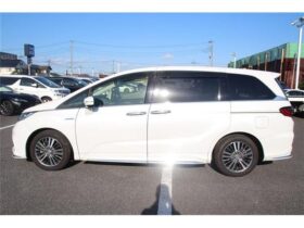 
									Honda Odyssey 2.0 ABUSO EX HS 7 people Pearl White 2018′ EX9R7 full								