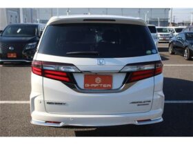 
									Honda Odyssey 2.0 ABUSO EX HS 7 people Pearl White 2018′ EX9R7 full								