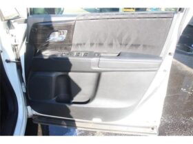 
									Honda Odyssey 2.0 ABUSO EX HS 7 people Pearl White 2018′ EX9R7 full								
