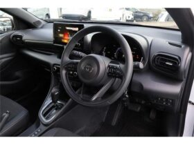 
									TOYOTA Yaris G Pearl White 2024′ EX9RO full								