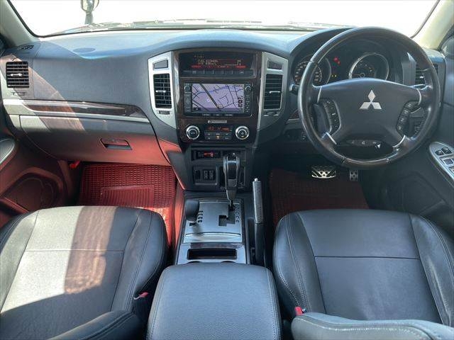 MITSUBISHI Pajero Diesel Long EXCEED Black 2015′ EXB8J
