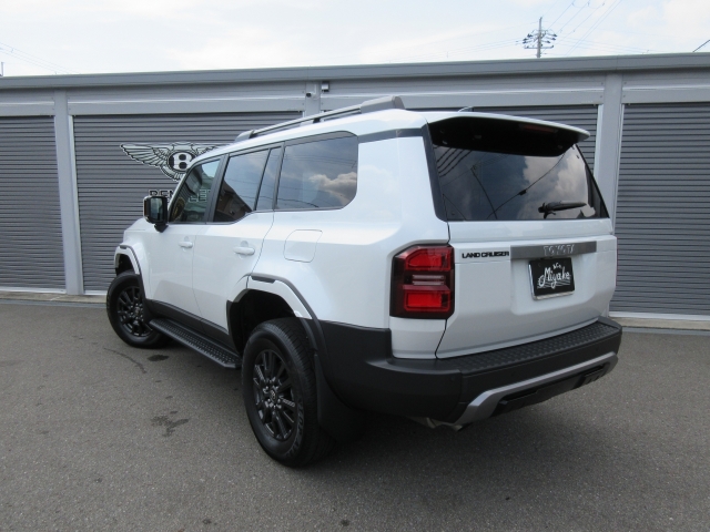 TOYOTA Land Cruiser Wagon VX Pearl White 2024′ EZ1ZC