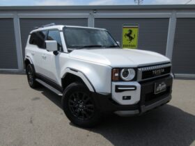 
									TOYOTA Land Cruiser Wagon VX Pearl White 2024′ EZ1ZC full								