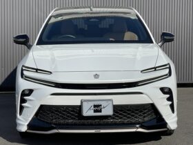 
									TOYOTA Crown Sport Z Pearl White 2024′ EZ21L full								