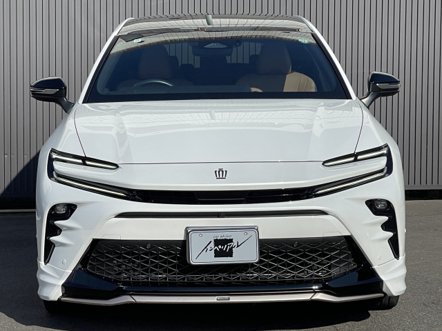 TOYOTA Crown Sport Z Pearl White 2024′ EZ21L