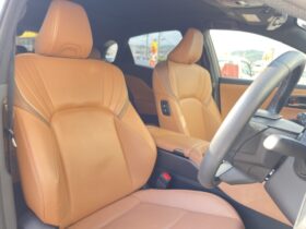 
									TOYOTA Crown Sport Z Pearl White 2024′ EZ21L full								