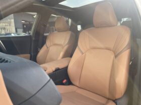
									TOYOTA Crown Sport Z Pearl White 2024′ EZ21L full								