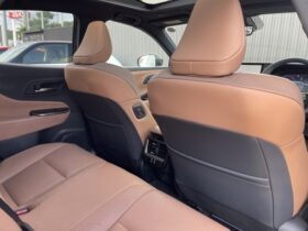 
									TOYOTA Crown Sport Z Pearl White 2024′ EZ21L full								