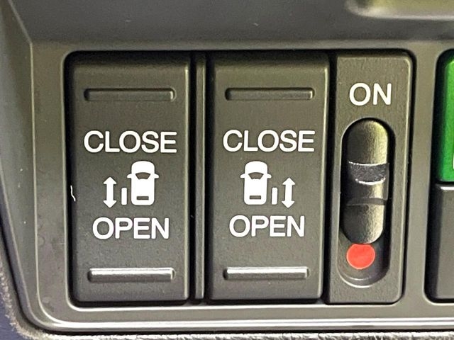 Honda Odyssey Absolute EX Black 2022′ EZ9LM