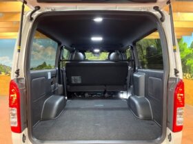 
									TOYOTA Hiace Van Super GL Dark Prime 2 Long Pearl White 2023′ EZ9VU full								