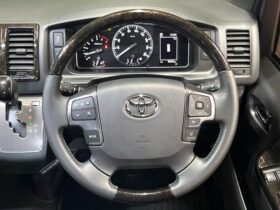 
									TOYOTA Hiace Van Super GL Dark Prime 2 Long Pearl White 2023′ EZ9VU full								