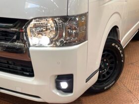 
									TOYOTA Hiace Van Super GL Dark Prime 2 Long Pearl White 2023′ EZ9VU full								