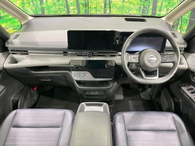 NISSAN Serena e-POWER Luxion Black 2024′ EZA4P