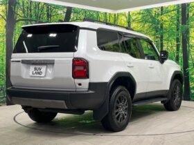 
									TOYOTA Land Cruiser Wagon VX Pearl White 2025′ EZA4Y full								