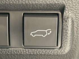 
									TOYOTA Corolla Cross Z Blue 2024′ EZAB1 full								