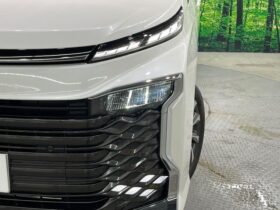 
									TOYOTA Voxy S-Z Pearl White 2024′ EZADP full								