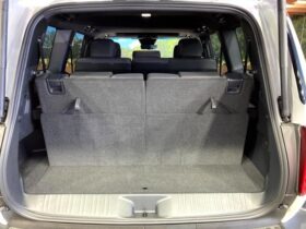 
									TOYOTA Land Cruiser Wagon VX Pearl White 2024′ EZAIK full								
