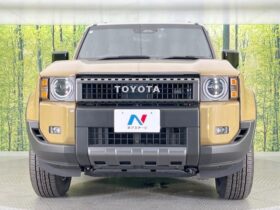 
									TOYOTA Land Cruiser Wagon ZX First Edition Gold/Shiro 2024′ EZAJ0 full								
