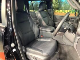 
									TOYOTA Land Cruiser Wagon VX Black 2024′ EZAJB full								