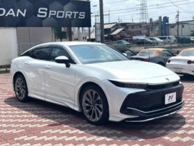 
									TOYOTA Crown CrossOver G Advanced Leather Package Pearl White 2022′ EZAME full								