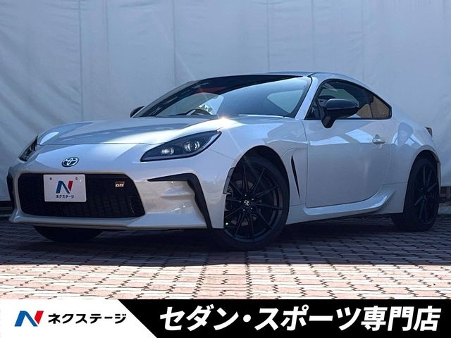 TOYOTA 86 RZ Pearl White 2023′ EZAMI