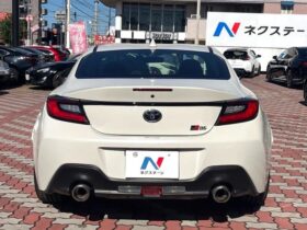 
									TOYOTA 86 RZ Pearl White 2023′ EZAMI full								