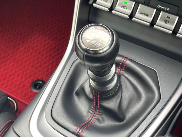 TOYOTA 86 RZ Red 2023′ EZAPT