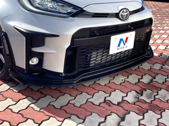 TOYOTA Yaris RZ High Performance First Ed Pearl White 2020′ EZARH