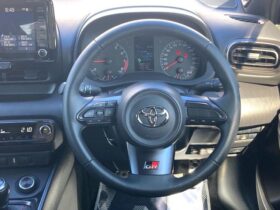 
									TOYOTA Yaris RZ High Performance First Ed Pearl White 2020′ EZARH full								