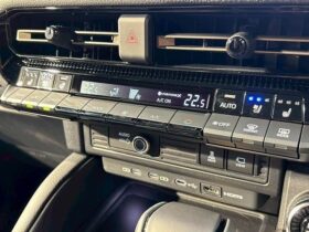 
									TOYOTA Land Cruiser Wagon VX First Edition Brown 2024′ EZAYV full								