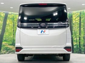 
									TOYOTA Voxy S-Z Pearl White 2024′ EZBO3 full								