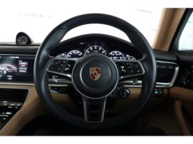 
									Porsche Panamera Base Grade White 2017′ EZBTA full								