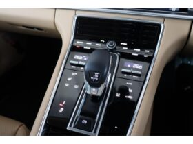 
									Porsche Panamera Base Grade White 2017′ EZBTA full								