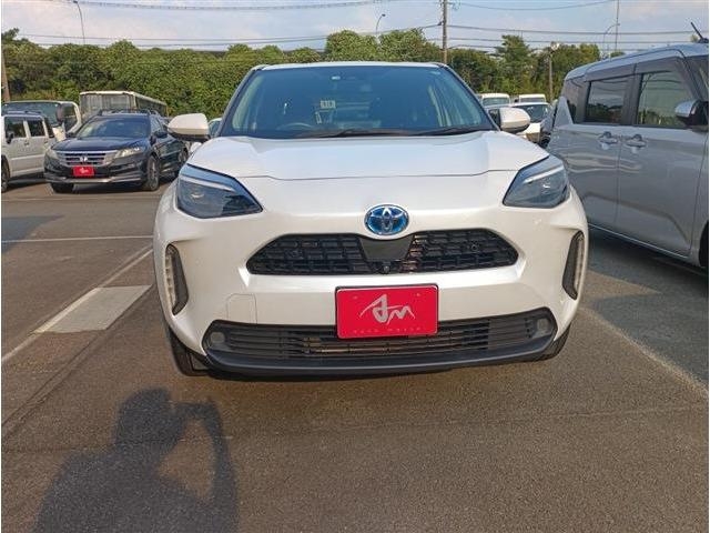 TOYOTA Yaris Cross 1.5HYBRID Z* Pearl White 2022′ EZFUE