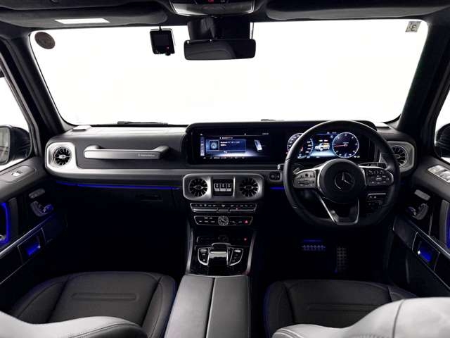 Mercedes-Benz G Class G400d AMG Line Black 2023′ EZHLS