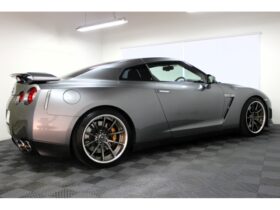 
									NISSAN GT-R Base Grade Gunmetal 2008′ EZP0R full								