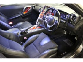 
									NISSAN GT-R Base Grade Gunmetal 2008′ EZP0R full								