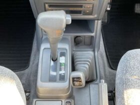 
									MITSUBISHI Pajero Mid-roof-wide Exceed Diesel Silver/Navy Blue 1995′ F04H8 full								