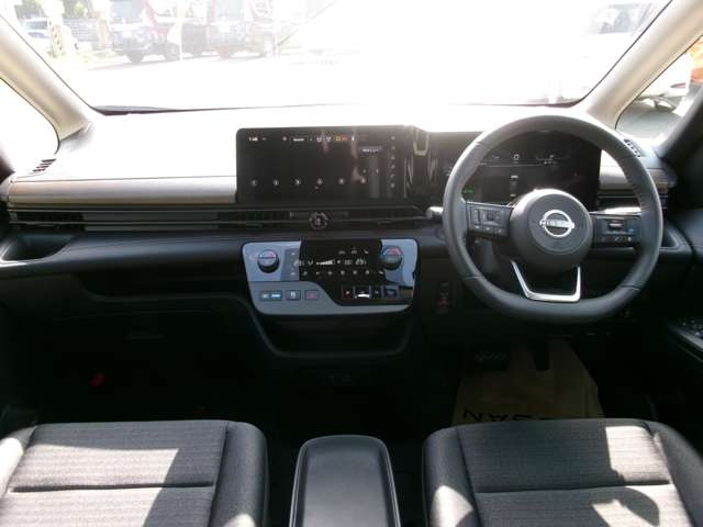NISSAN Serena e-4ORCE Highway Star V Beige 2025′ F1ER0