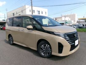
									NISSAN Serena e-4ORCE Highway Star V Beige 2025′ F1ER0 full								