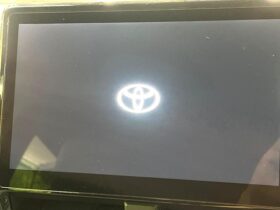 
									TOYOTA Voxy S-Z Pearl White 2024′ F1EU9 full								