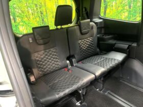 
									TOYOTA Voxy S-Z Pearl White 2024′ F1EU9 full								