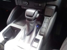 
									TOYOTA Land Cruiser Wagon VX Pearl White 2024′ F1F73 full								