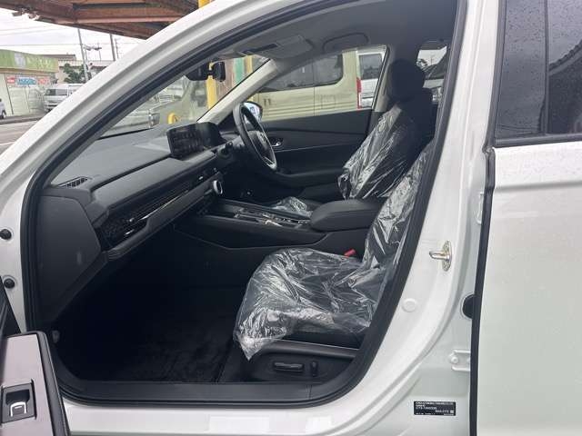 Honda Accord e:HEV Pearl White 2024′ F1FBU