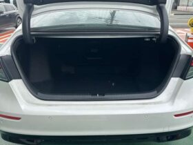 
									Honda Accord e:HEV Pearl White 2024′ F1FBU full								
