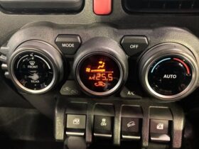 
									SUZUKI Jimny XC Green 2025′ F1FF8 full								